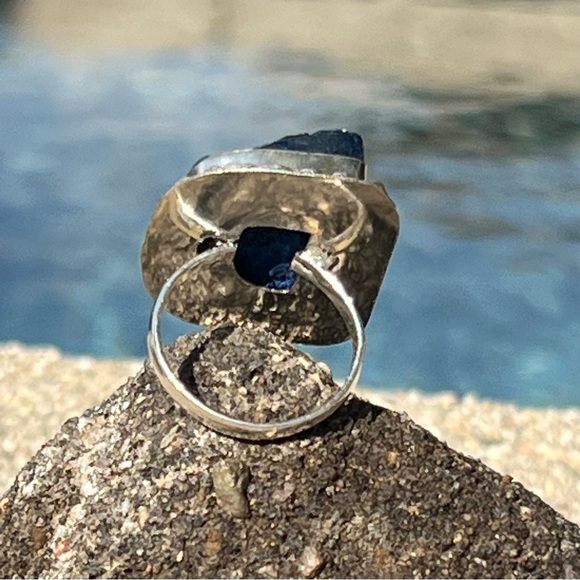 Titanium Druzy Silver Plated Ring - Size 8 - Picture 5 of 7